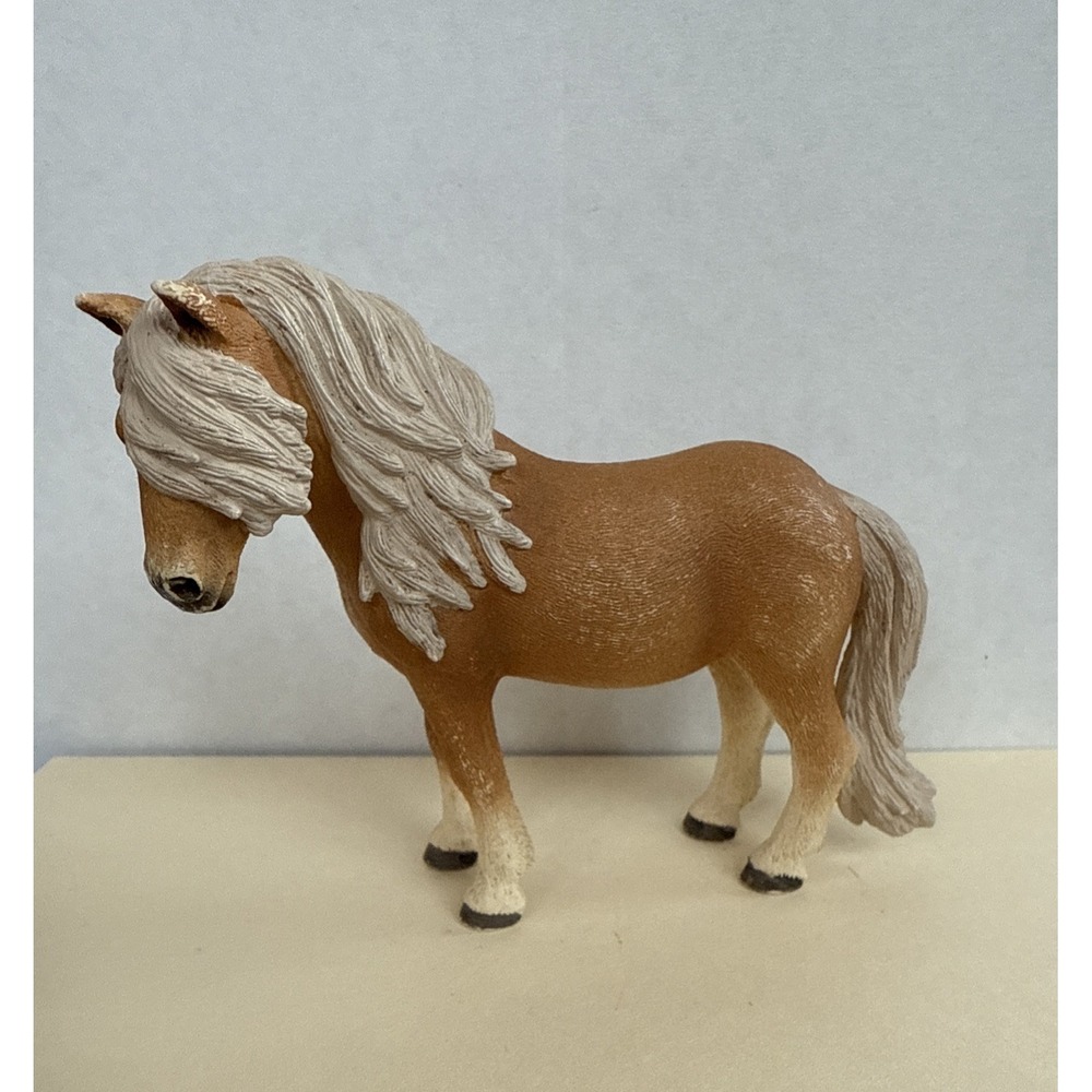 Schleich Icelandic Pony Mare‎ Horse Figurine 2014 Retired